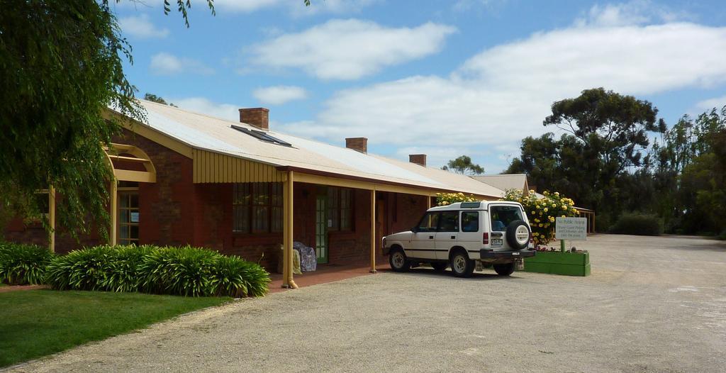 Coonawarra Place Motor Inn מראה חיצוני תמונה